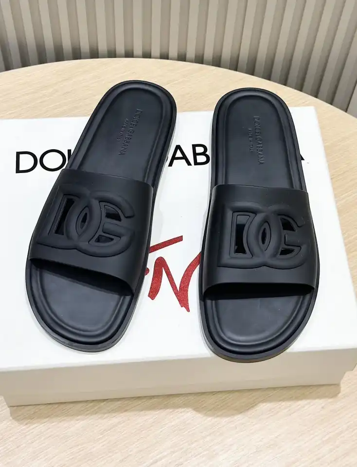 hype Dolce & Gabbana Slippers