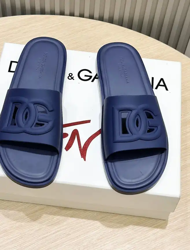 hype Dolce & Gabbana Slippers