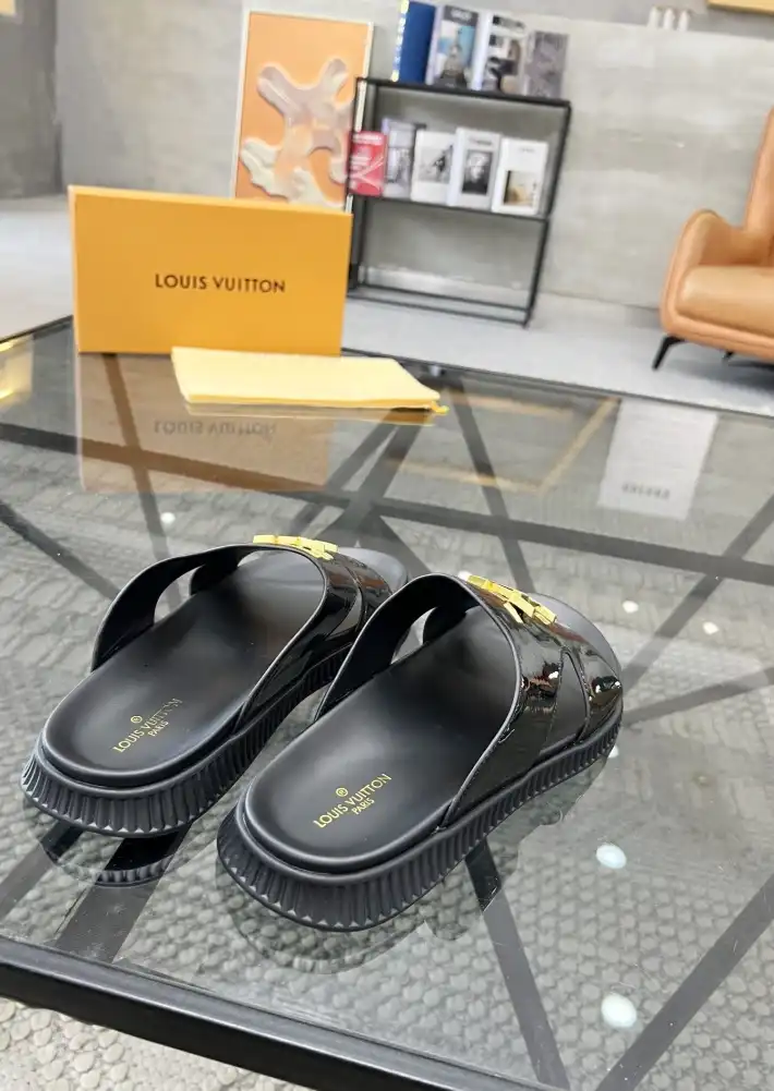 hype LV Slippers