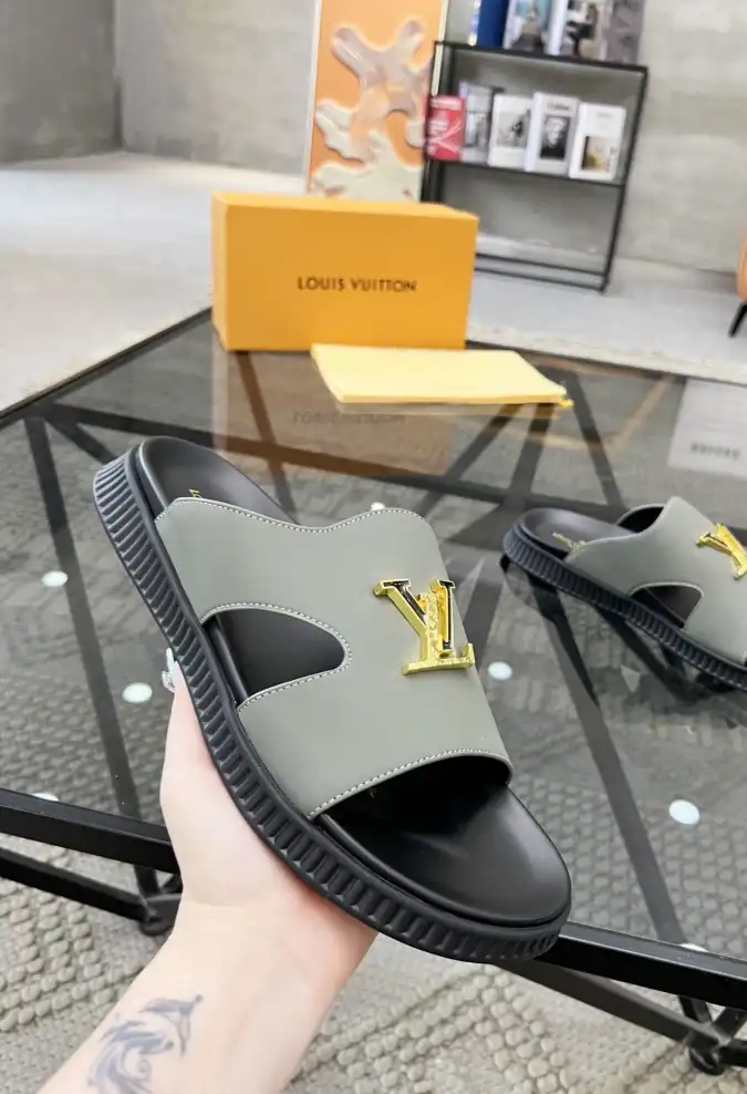 hype LV Slippers