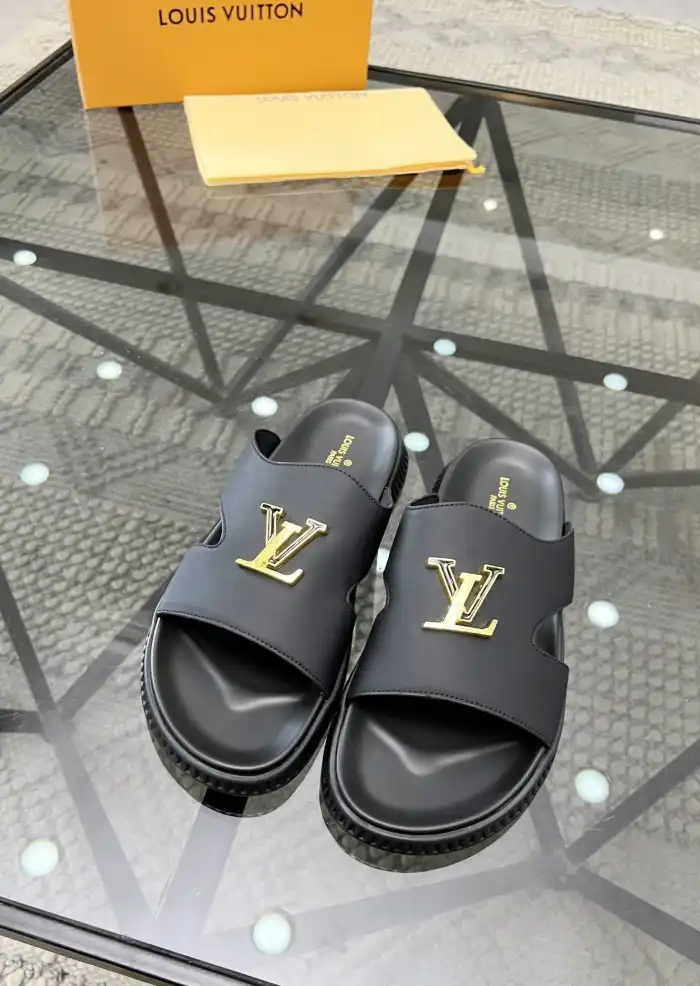 hype LV Slippers