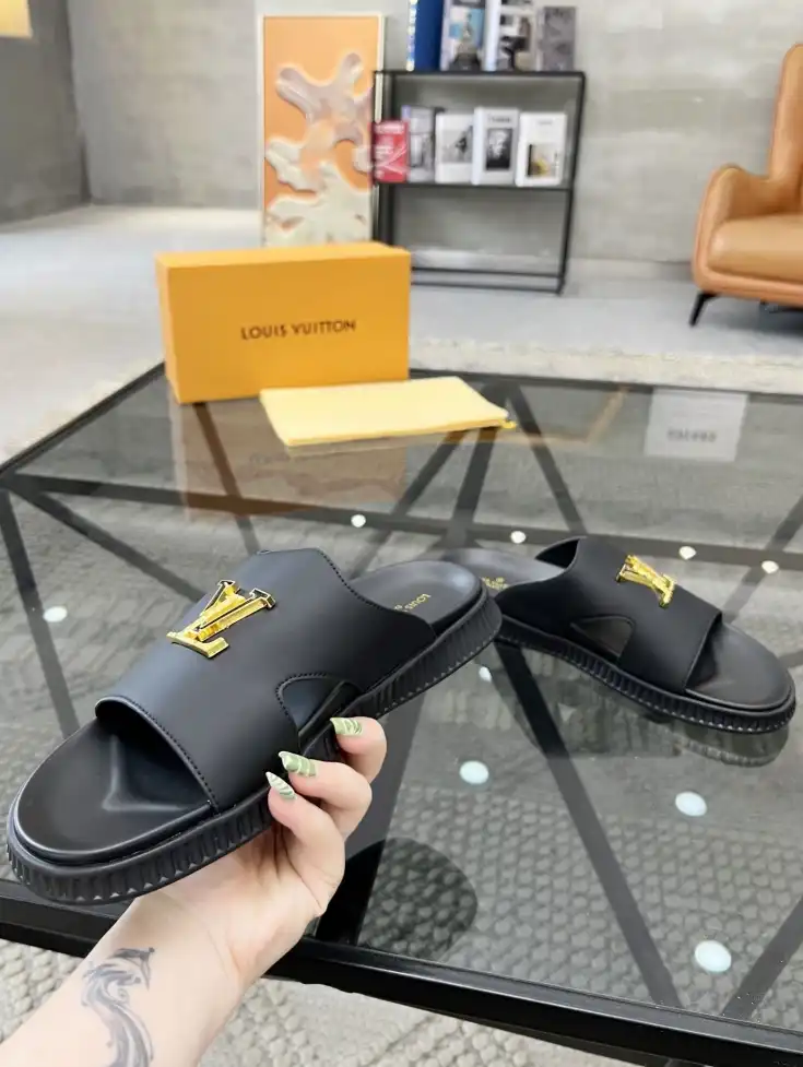 hype LV Slippers