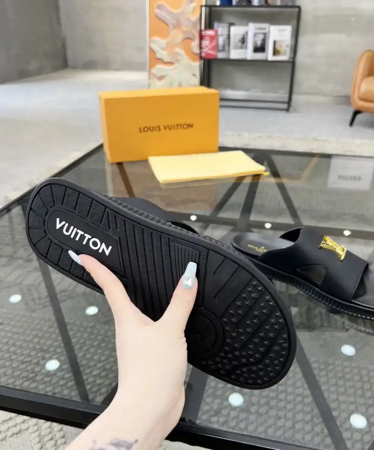 hype LV Slippers