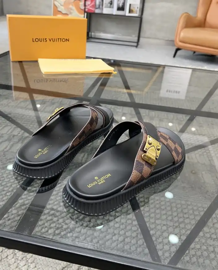 hype LV Slippers