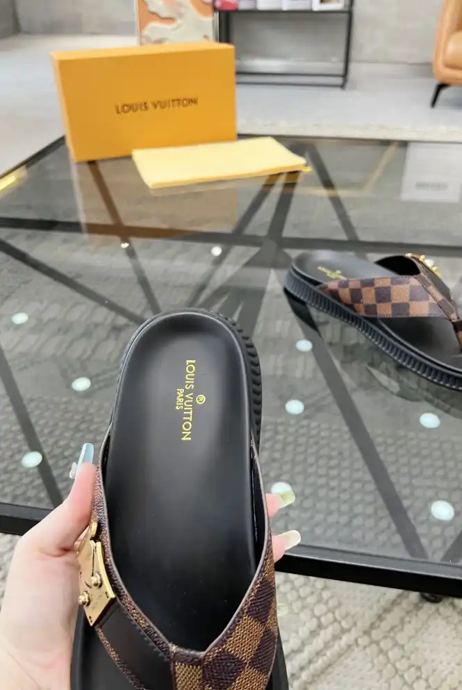 hype LV Slippers