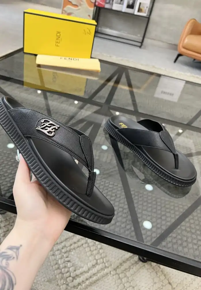 hype Fendi Slippers