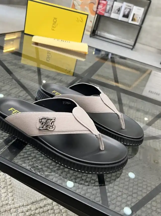 hype Fendi Slippers