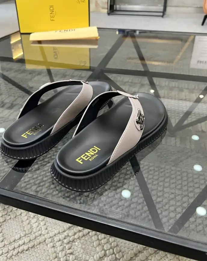 hype Fendi Slippers