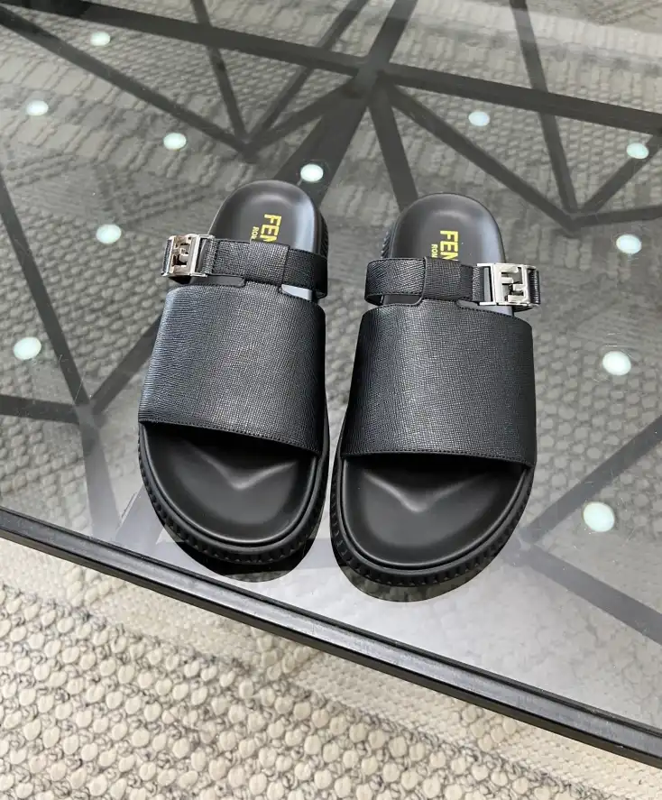 hype Fendi Slippers