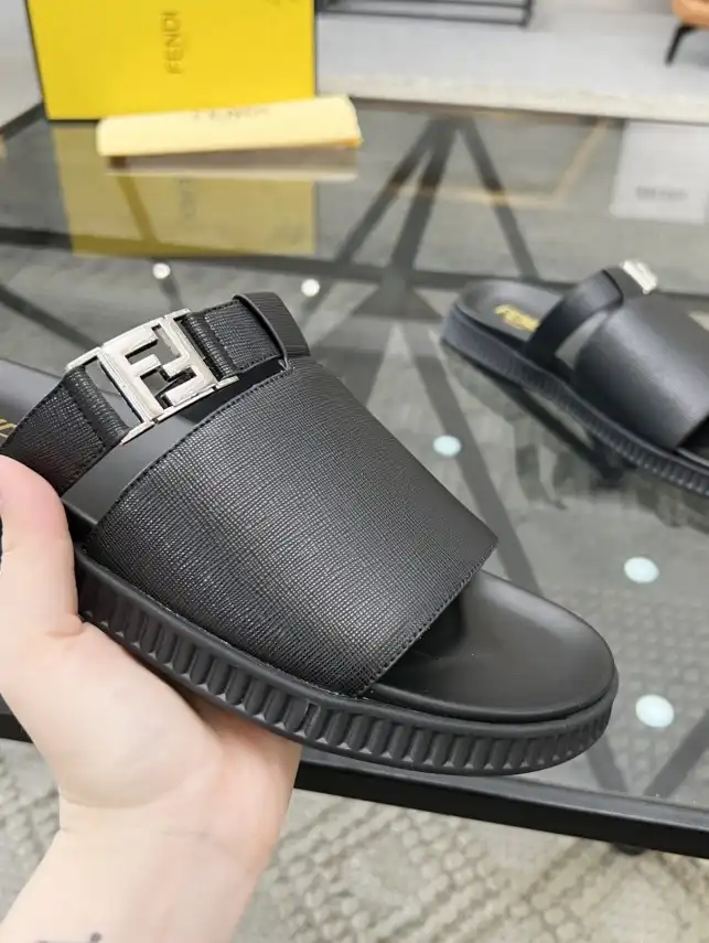 hype Fendi Slippers