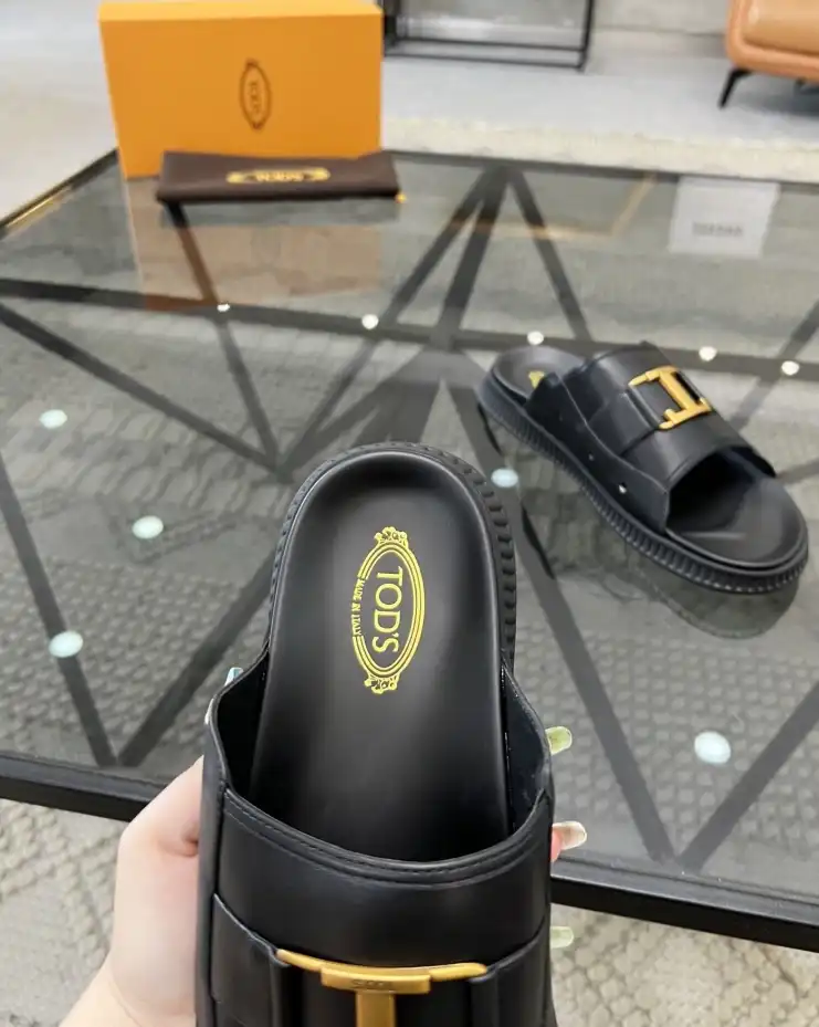 hype Tods Slippers