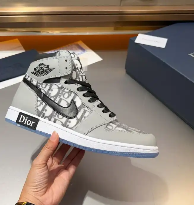 hype Christian Dior Sneakers