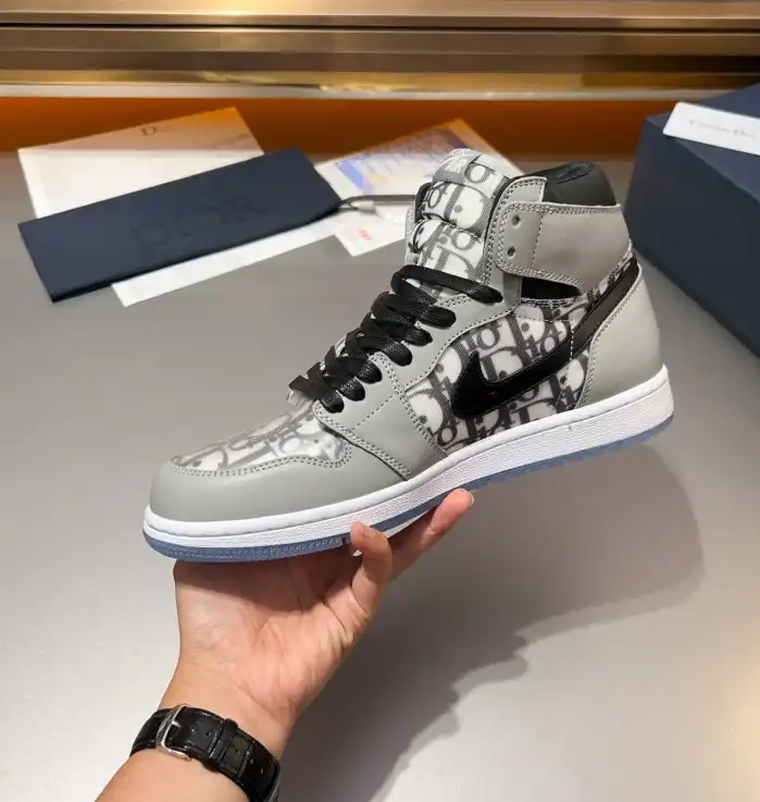 hype Christian Dior Sneakers