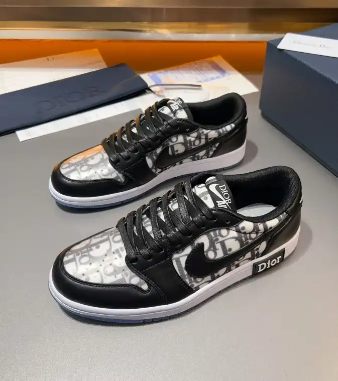 hype Christian Dior Sneakers