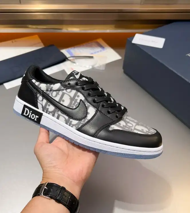 hype Christian Dior Sneakers