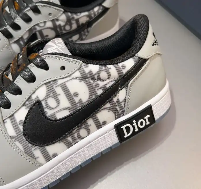 hype Christian Dior Sneakers