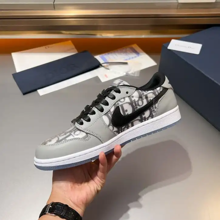 hype Christian Dior Sneakers