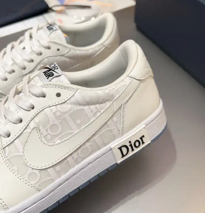 hype Christian Dior Sneakers