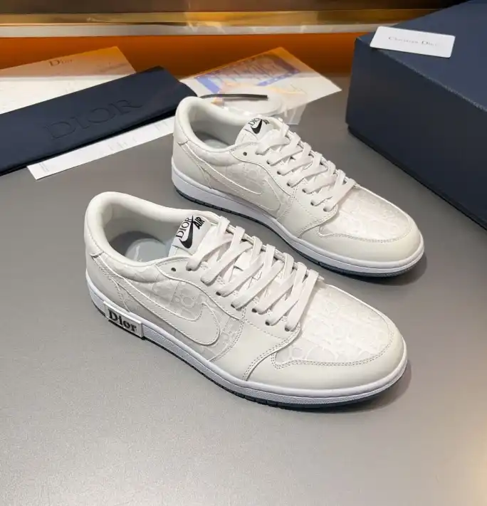 hype Christian Dior Sneakers