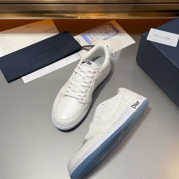 hype Christian Dior Sneakers