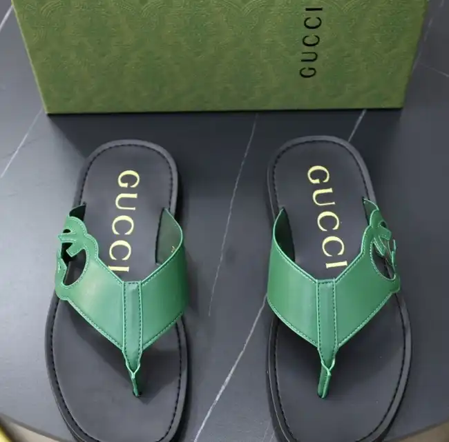 hype Gucci Slippers