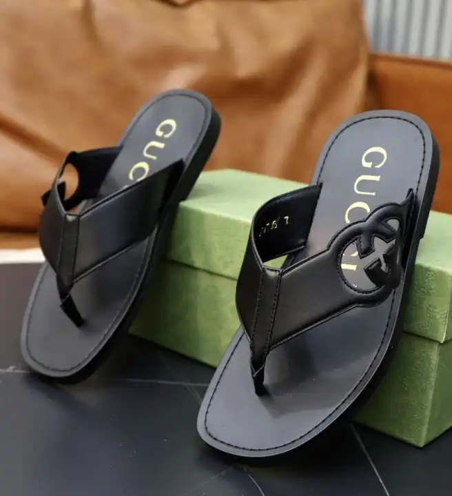 hype Gucci Slippers