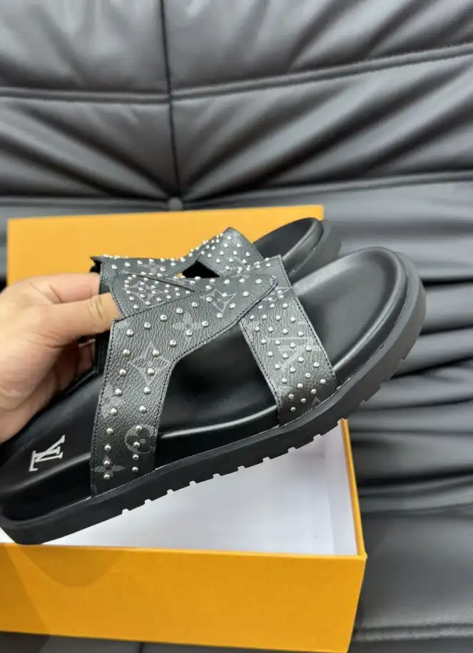 hype LV Slippers