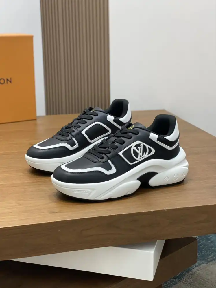 hype Louis Vuitton Sneakers