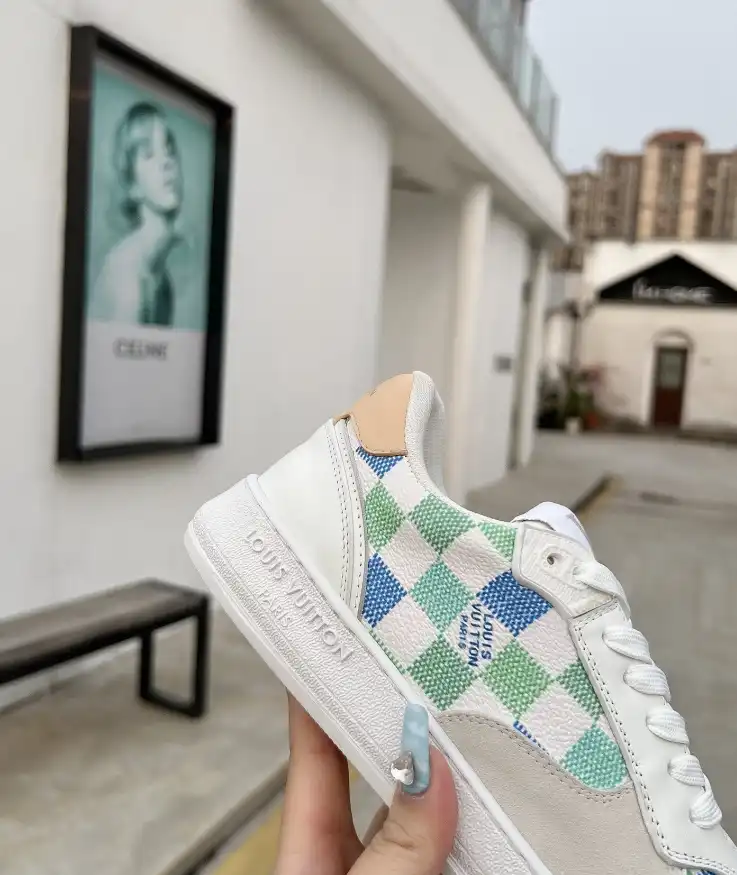 hype Louis Vuitton Sneakers