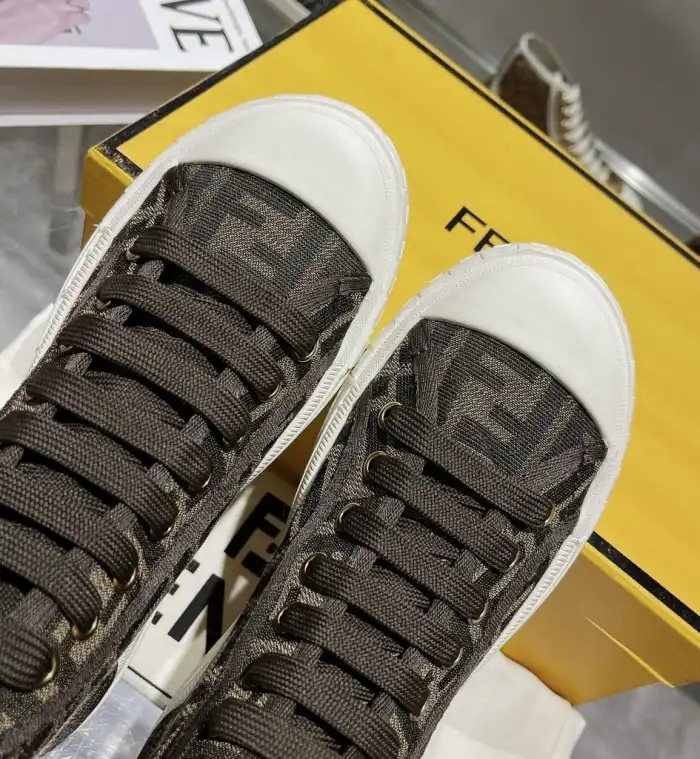 hype Fendi Sneakers