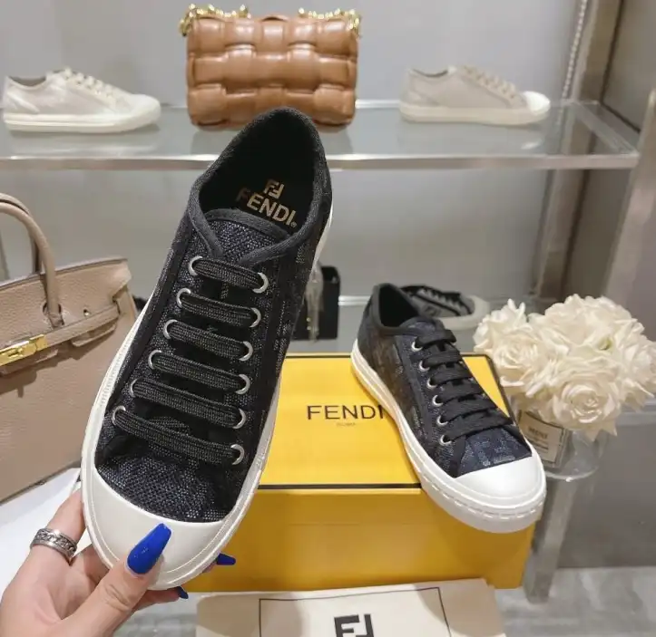 hype Christian Dior Sneakers