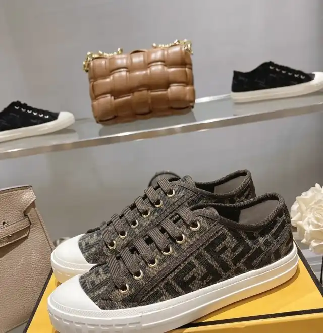 hype Christian Dior Sneakers