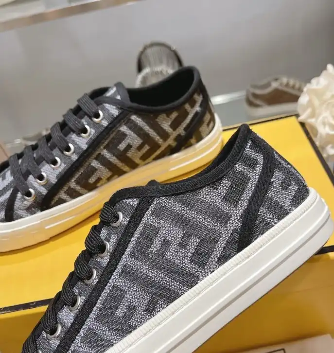 hype Christian Dior Sneakers