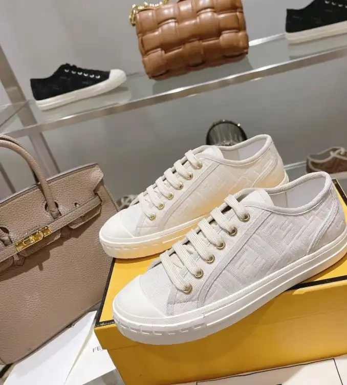 hype Christian Dior Sneakers