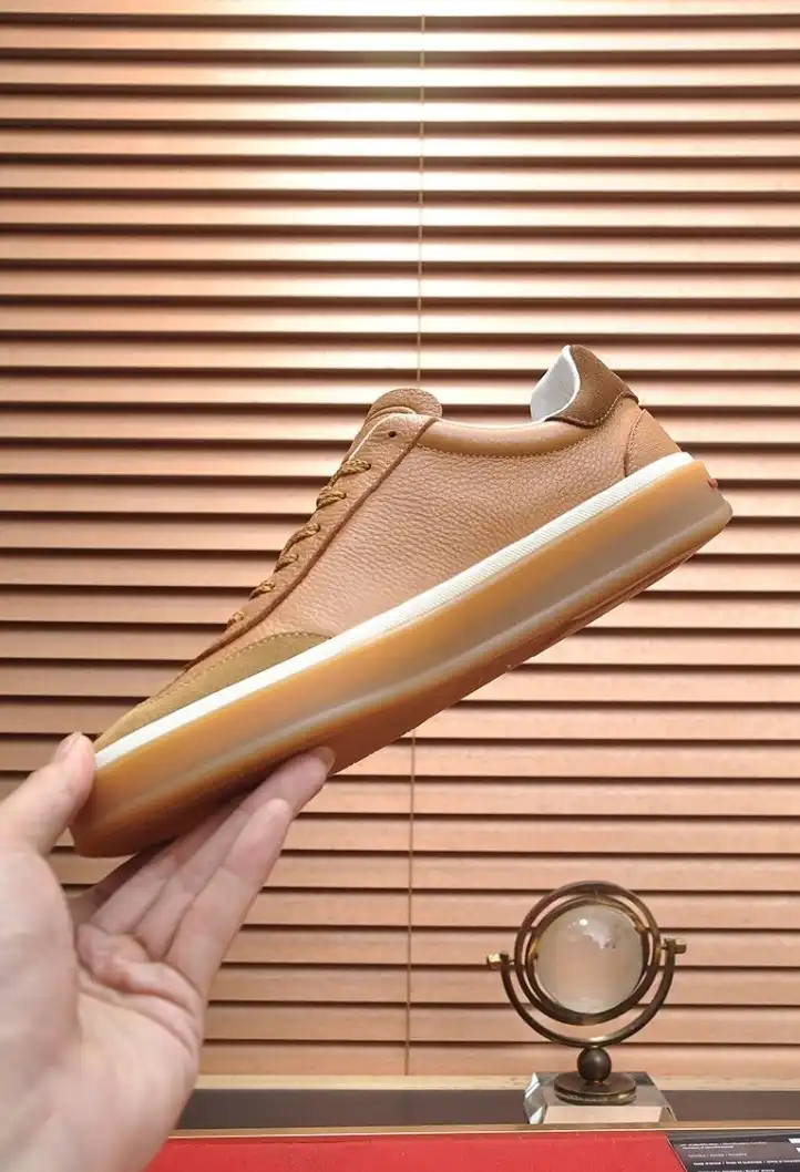 hype Hermes Sneakers