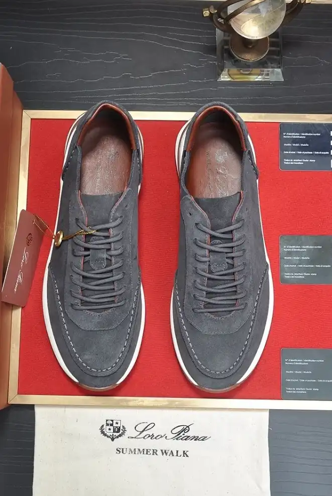 hype Hermes Sneakers