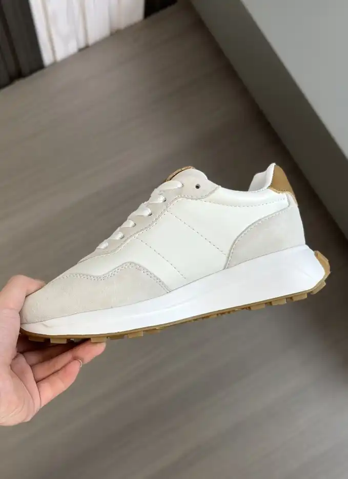 hype Hermes Sneakers