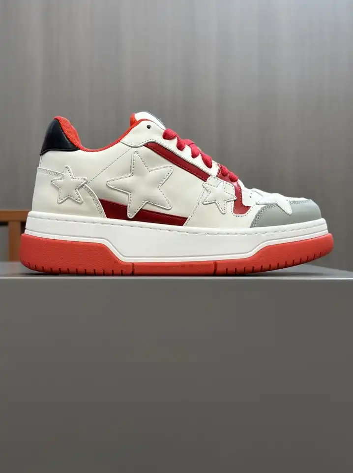 hype Valentino Sneakers