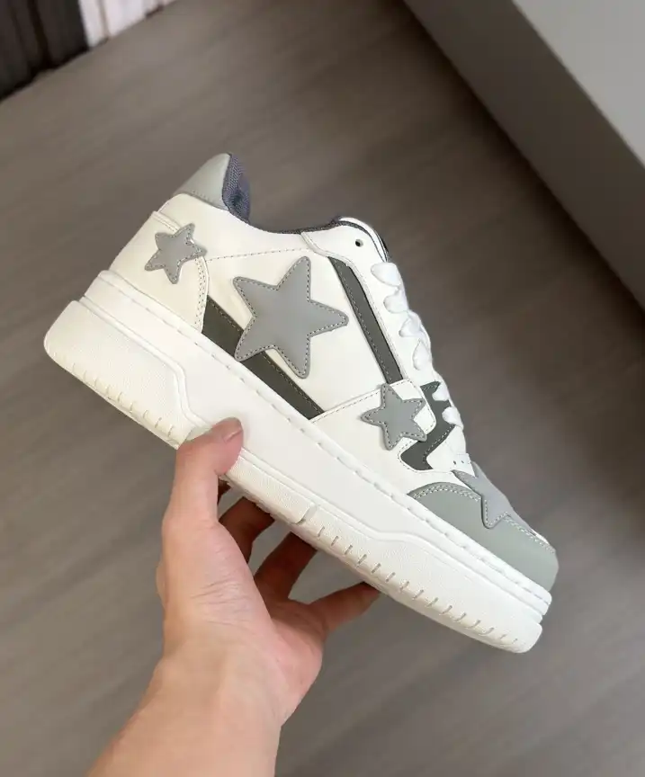 hype Valentino Sneakers