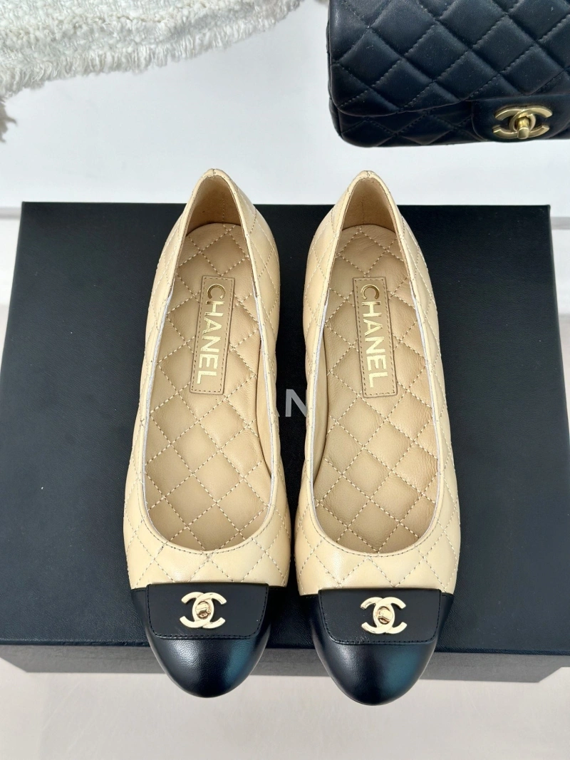 Chanel Flat Shoes