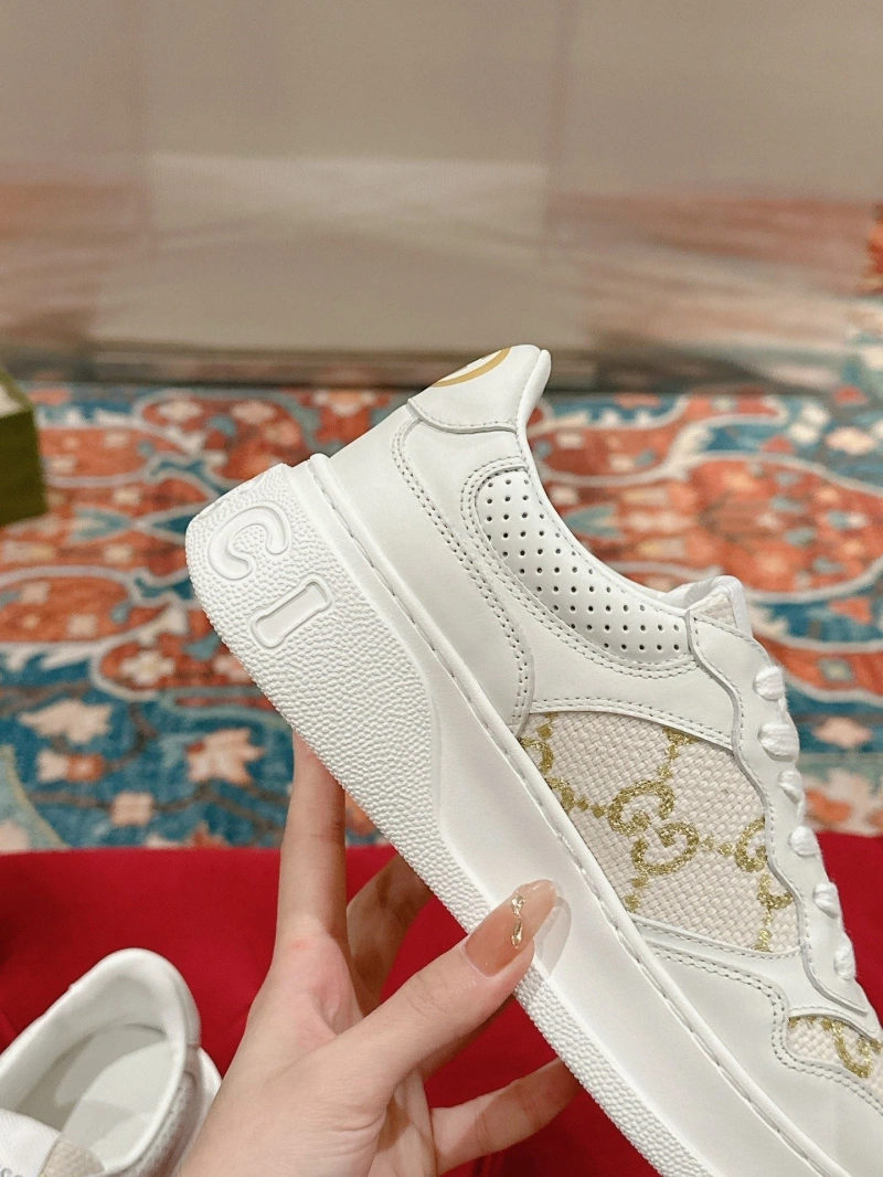 Gucci Sneakers