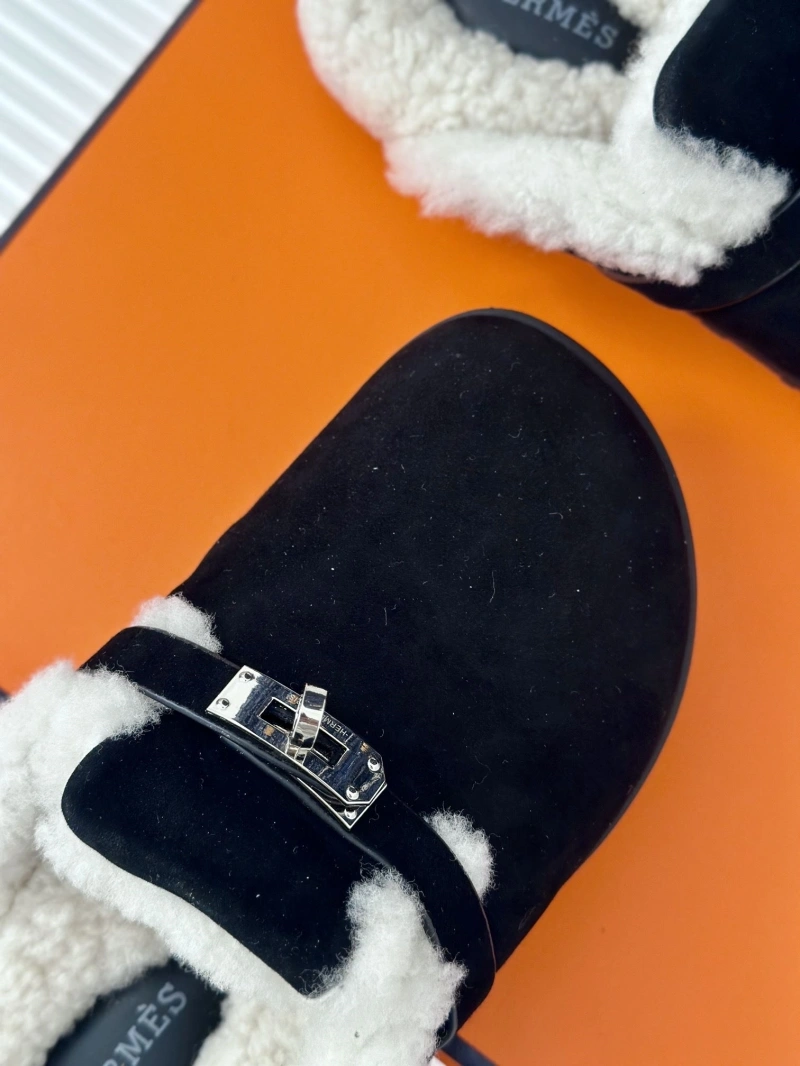 Hermes Slippers