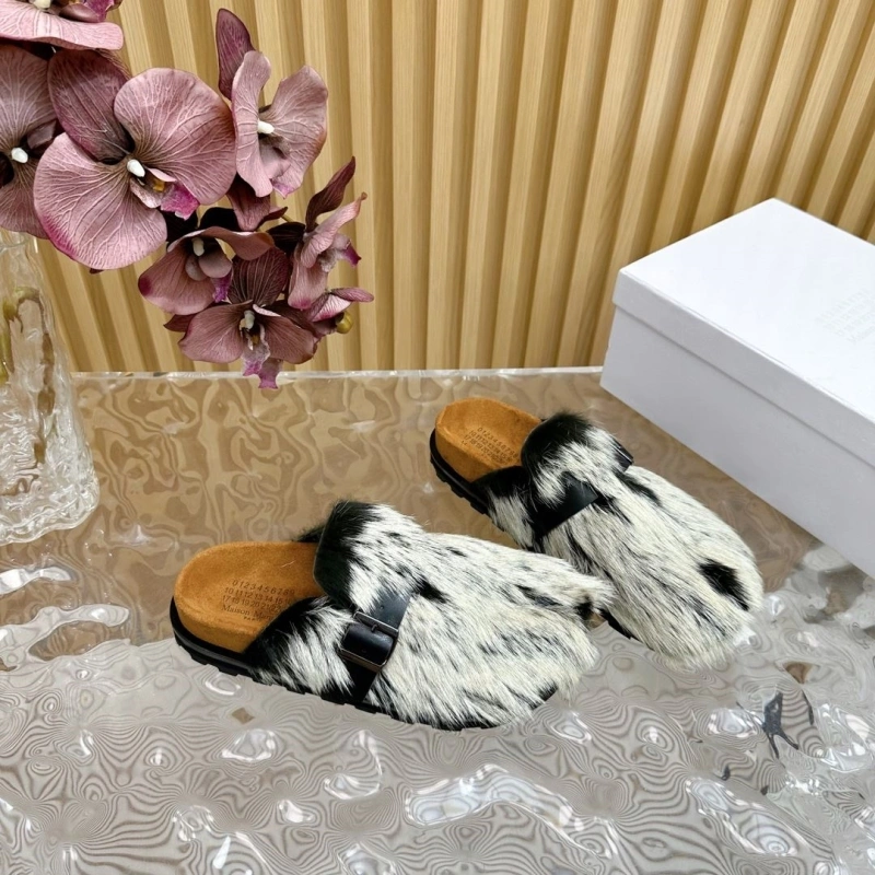 Other Slippers