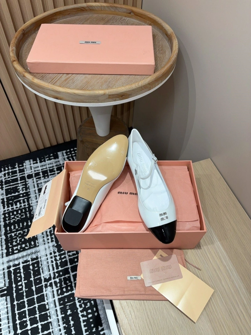 Miu Miu Sandals