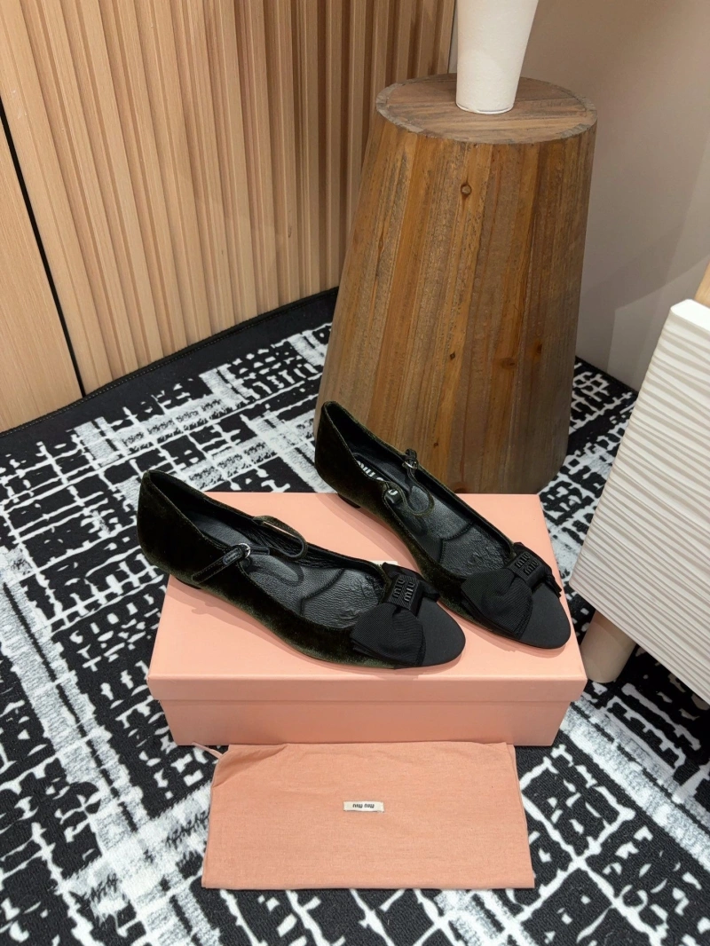 Miu Miu flat shoes