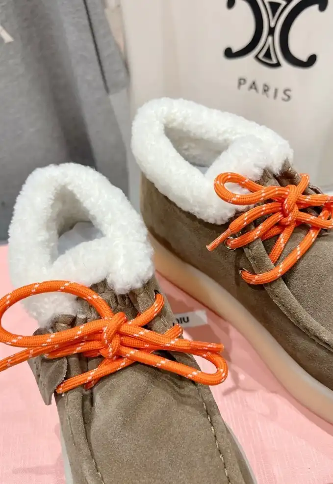 Miu Miu Casual Shoes