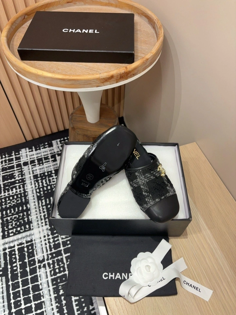 Chanel Slippers