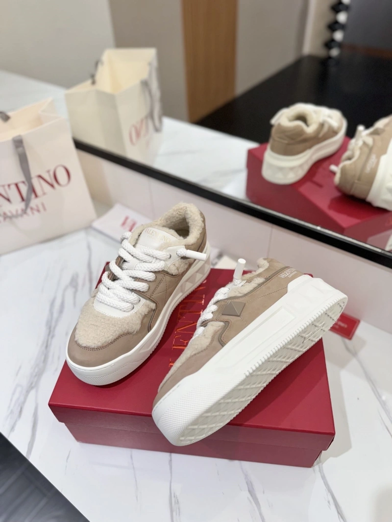 Valentino Sneakers