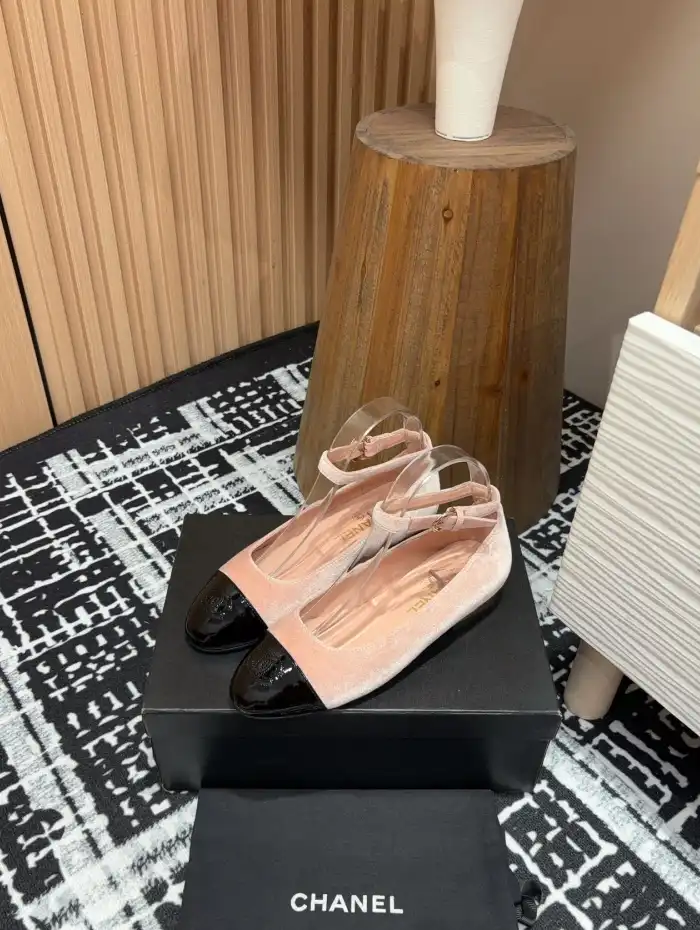Chanel Flat Shoes