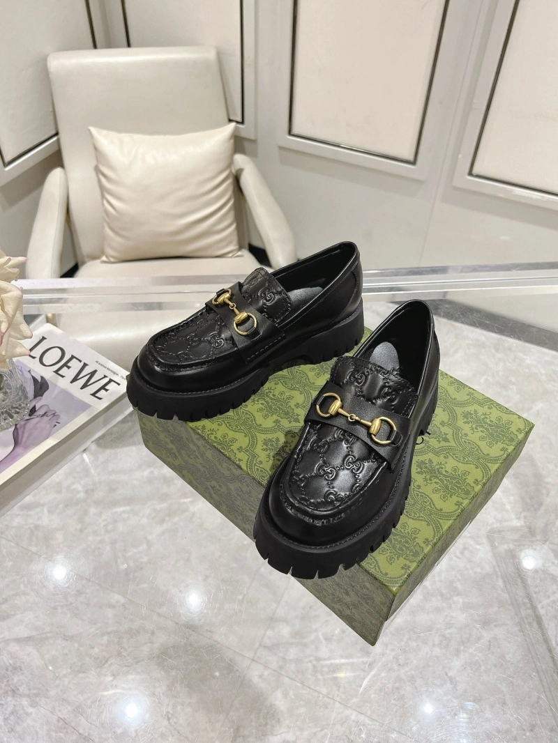 Gucci Leather Shoes